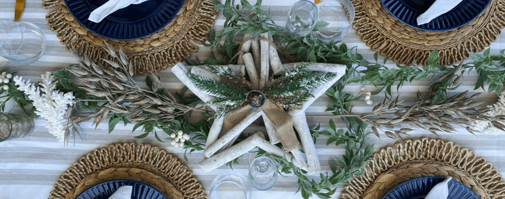 Coastal Christmas Table Setting